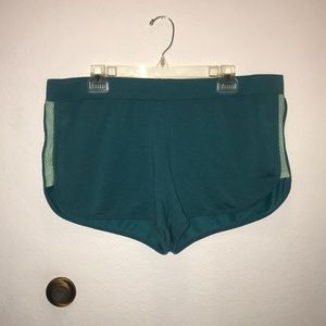 Fabletics shorts size XL